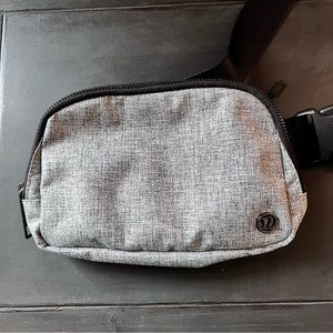LULULEMON EVERYDAY BELT BAG OG
